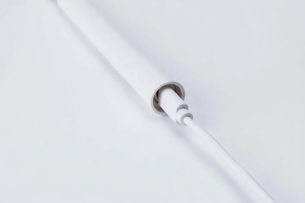LUMIOR™ Sonic  Blanc — Brosse à Dents Électrique Sonique · 40 000 Vibrations · Nettoyage Niveau Dentiste · Batterie 60 Jours